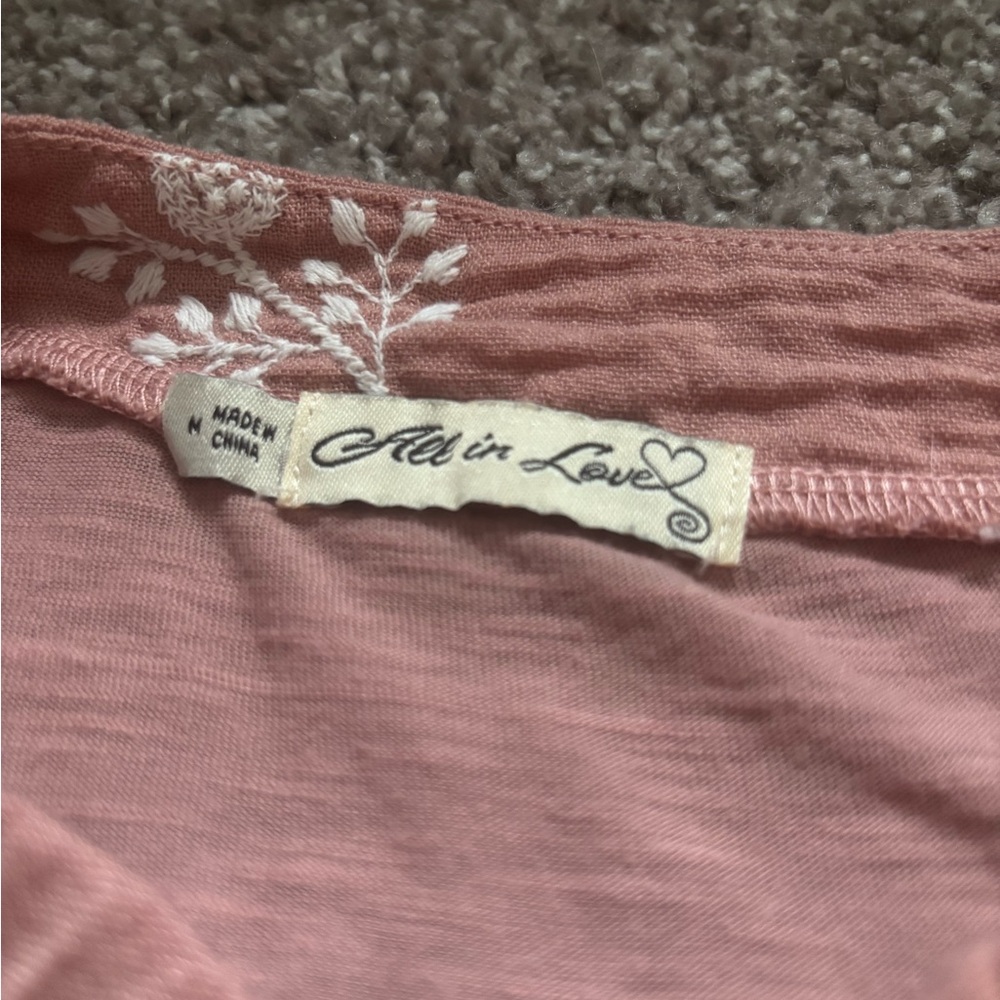 Blush Floral Button-Front Tank Top - Picture 4 of 5